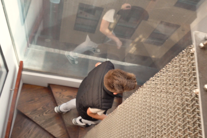 Worlds 🌏 BIGGEST CUM-DUMP Advertised all over twitter bareback whats app groups