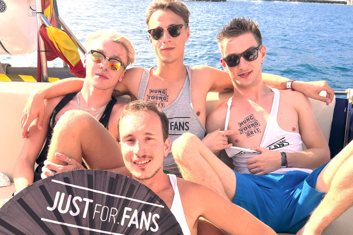 HYB lads sent 2 collect cum @Sex-crazed Public 🅱️🅱️ boat party