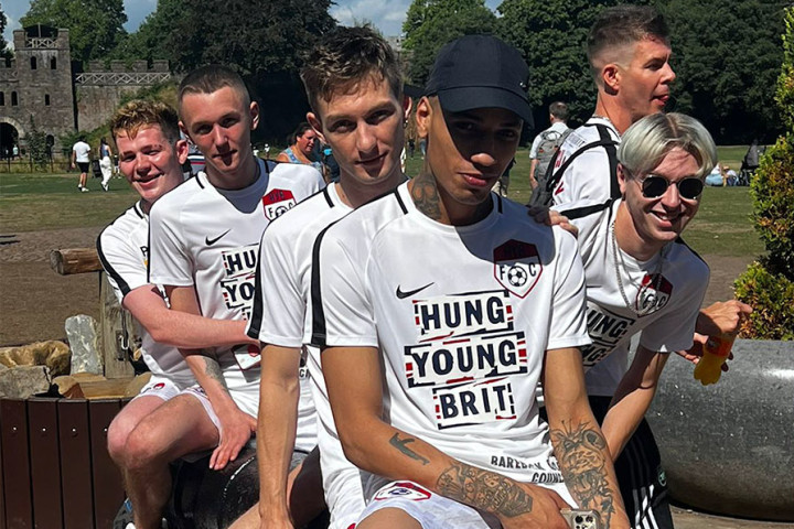 REAL Late &#x1F312; Cruise in Wales Chav’s Arsehole WRECKED RAW N Spunky &#x1F4A6; in woods