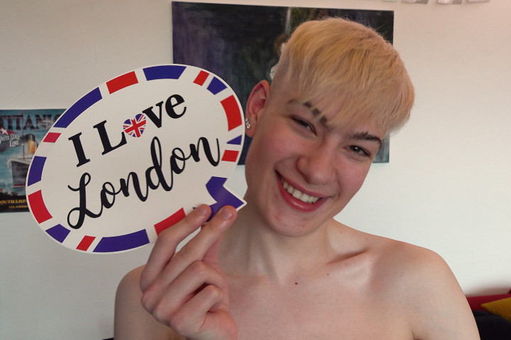 Big Dick REAL-life Escort Twink FUCKS stunning 19yr British 🇬🇧 Trent boy@ festival  