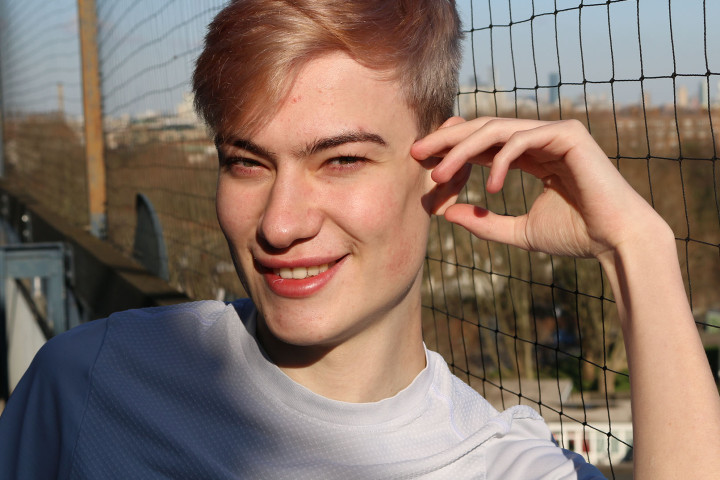 ABSOLUTE STUNNER Fortnite Fan No limits fucked all night N takes strangers cum 4in1film