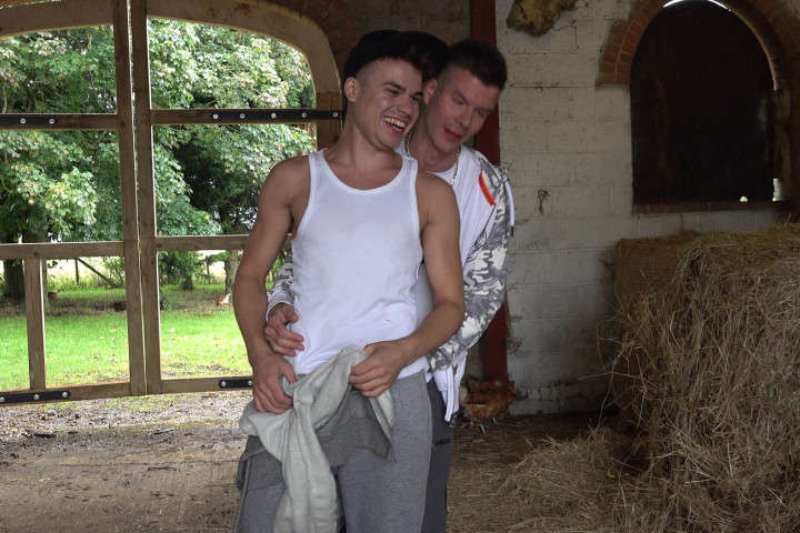 I whisper "Can I bareback you"&hellip; Condom 2 Bareback 100% REAL ♨️ Farm Boy